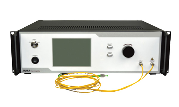 2.0µm Tek Frekanslı Fiber Amplifikatör (15-50W, Polarizasyon Koruma)